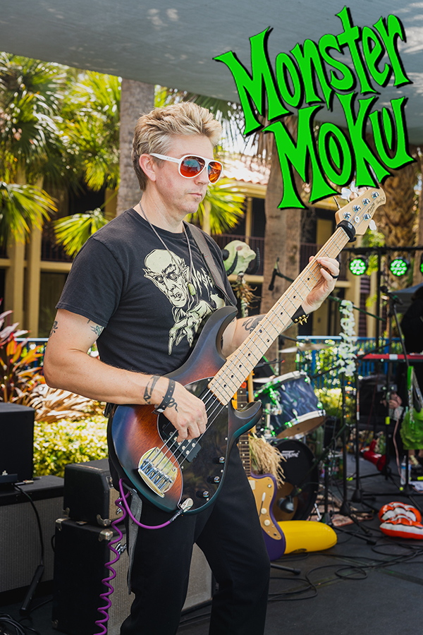 Live Monster Moku band performance